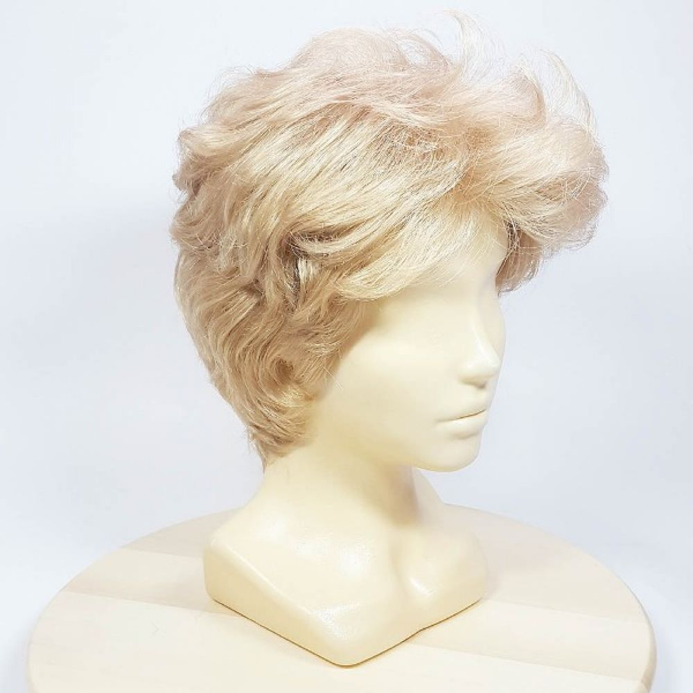 Женские искусственные парики. Парик "кавалер" (цв: 613a ). Синтетический парик. Искусственные парики.