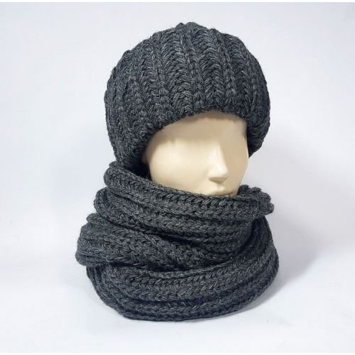 Комплект шапка и шарф унисекс чёрного цвета