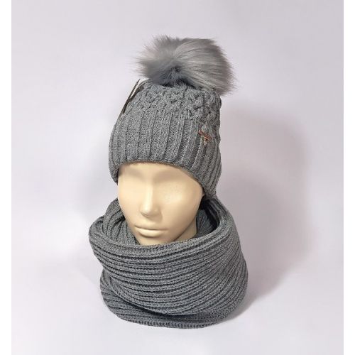 Комплект шапка и шарф зимний (серый)