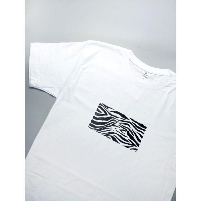 Футболка оверсайз с принтом с приколом Sharp&Shop Белая футболка оверсайз принт зебра животные шкура зебры