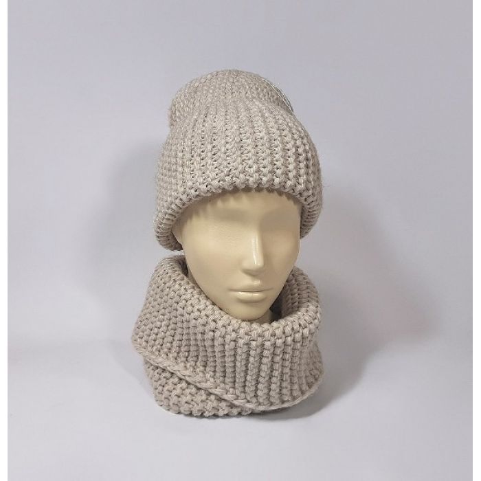 Комплект шапка и шарф зимний (светло-коричневый)