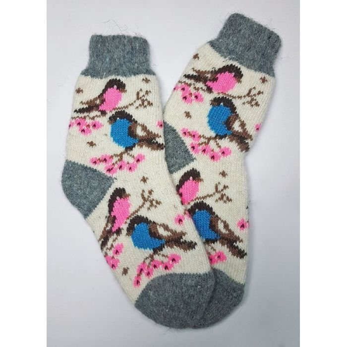 Яркие шерстяные носки женские со снегирями
